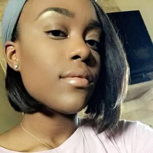 Meet your Posher, Kiara